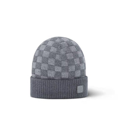 "LV" Beanie Grau