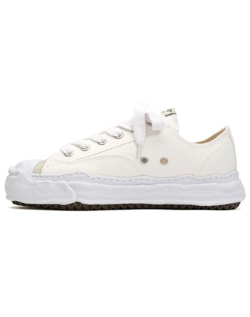 FH OG Sole Low-Top Sneaker