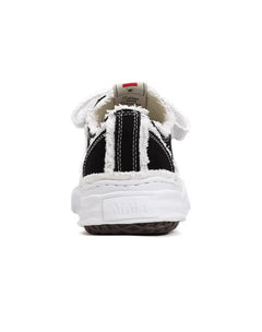 FP Low-Top Sneaker