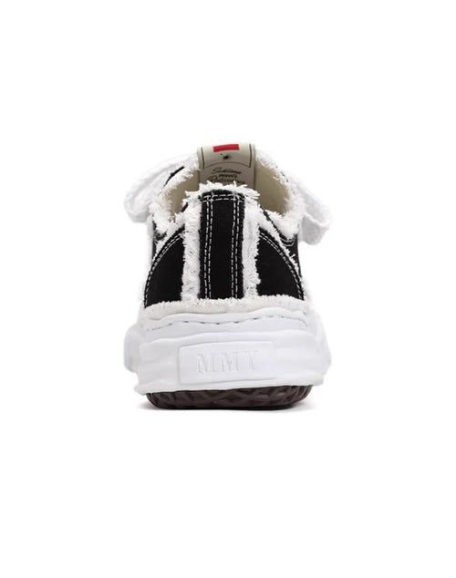 FP Low-Top Sneaker