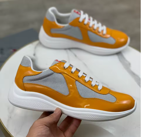 Azura Cup Sneaker