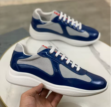 Azura Cup Sneaker